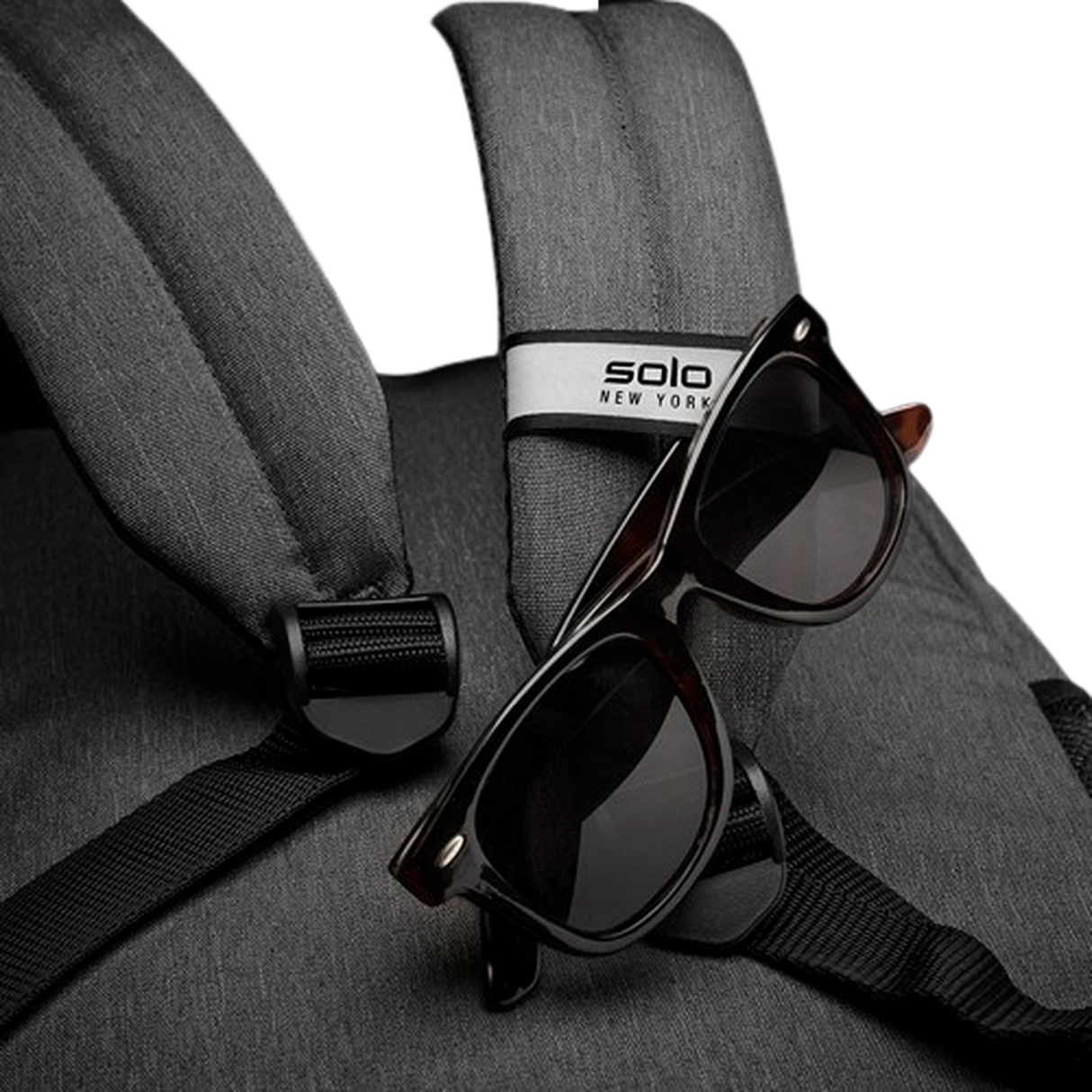 png_1500x1500_59382308