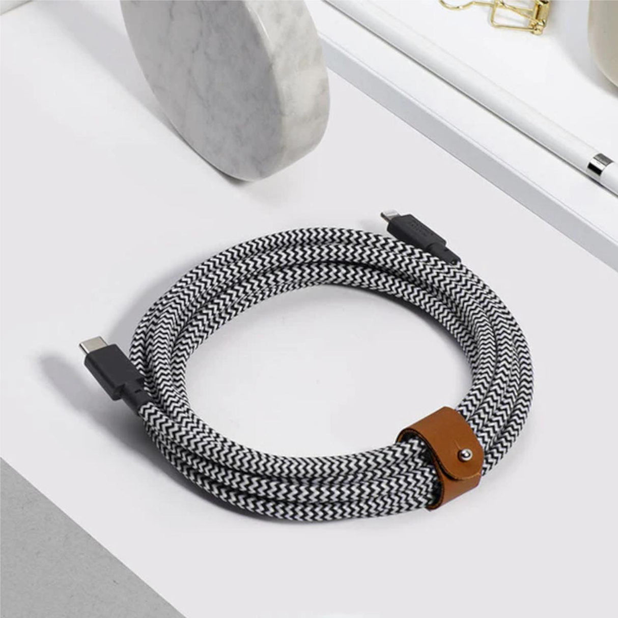 Lightning Cable - Type C Belt Kevlar Zebra 3M - Native Union