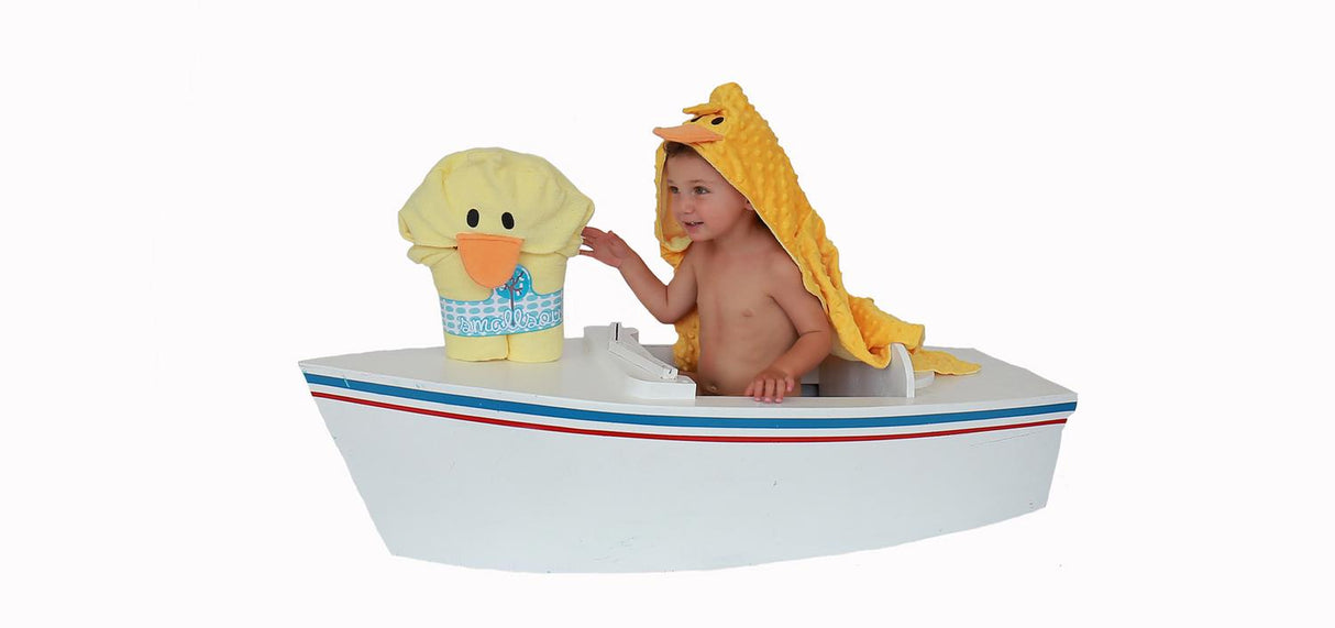 Duck-shaped children's towel, one-size-fits-all