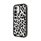 Funda CASETiFY Lacie Leopard para iPhone 16